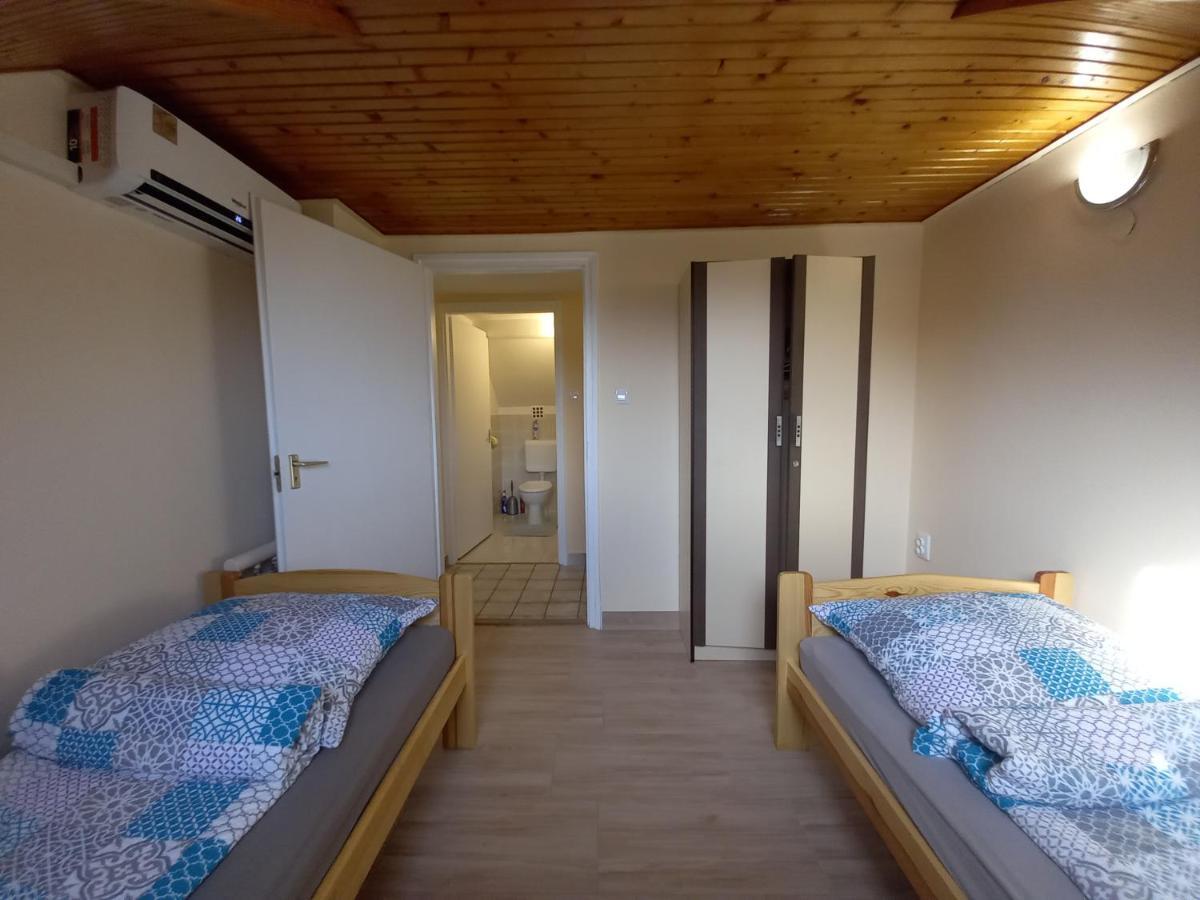 Malibu Apartment Balaton North Balatonalmádi Dış mekan fotoğraf