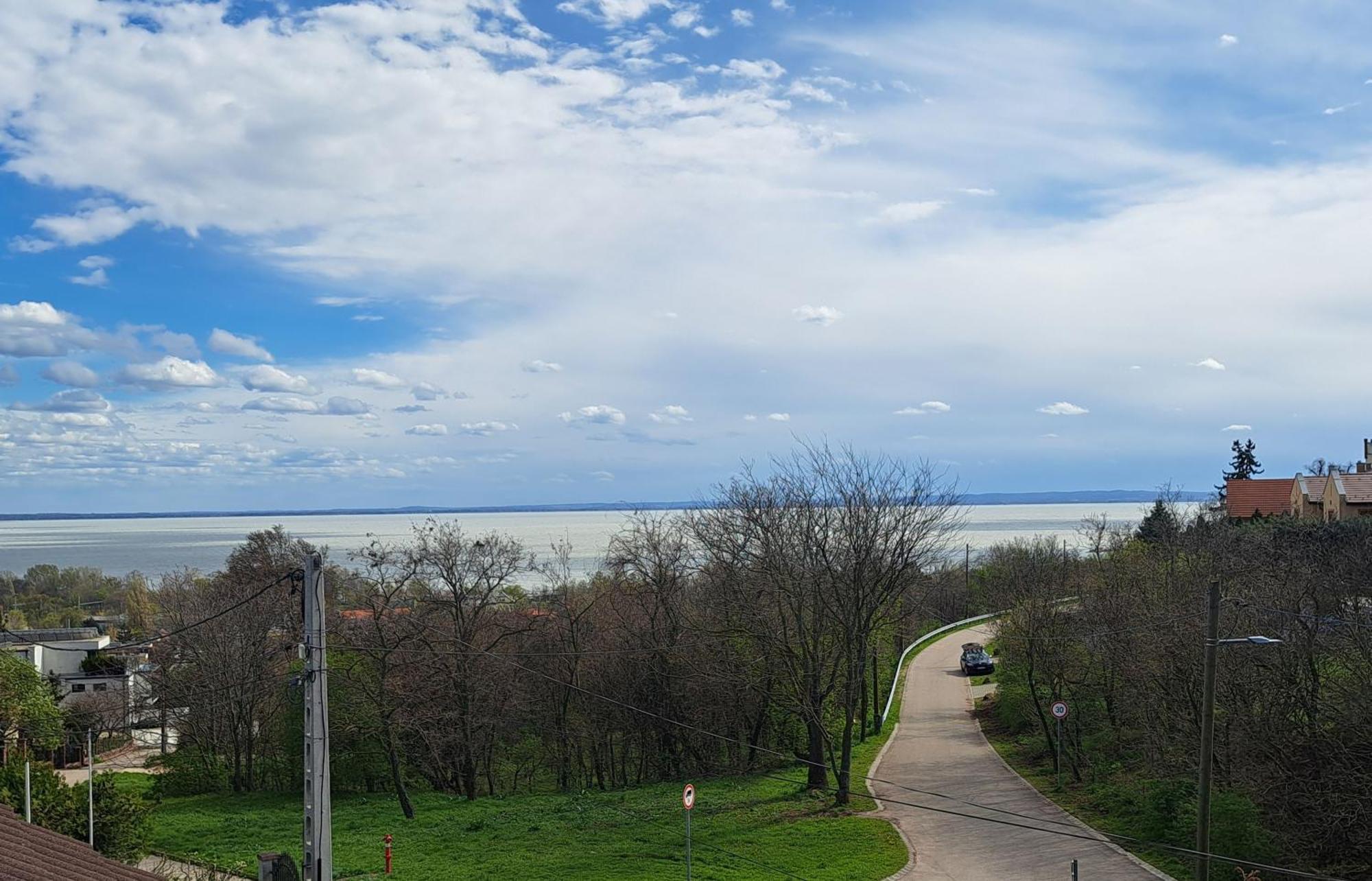 Malibu Apartment Balaton North Balatonalmádi Dış mekan fotoğraf